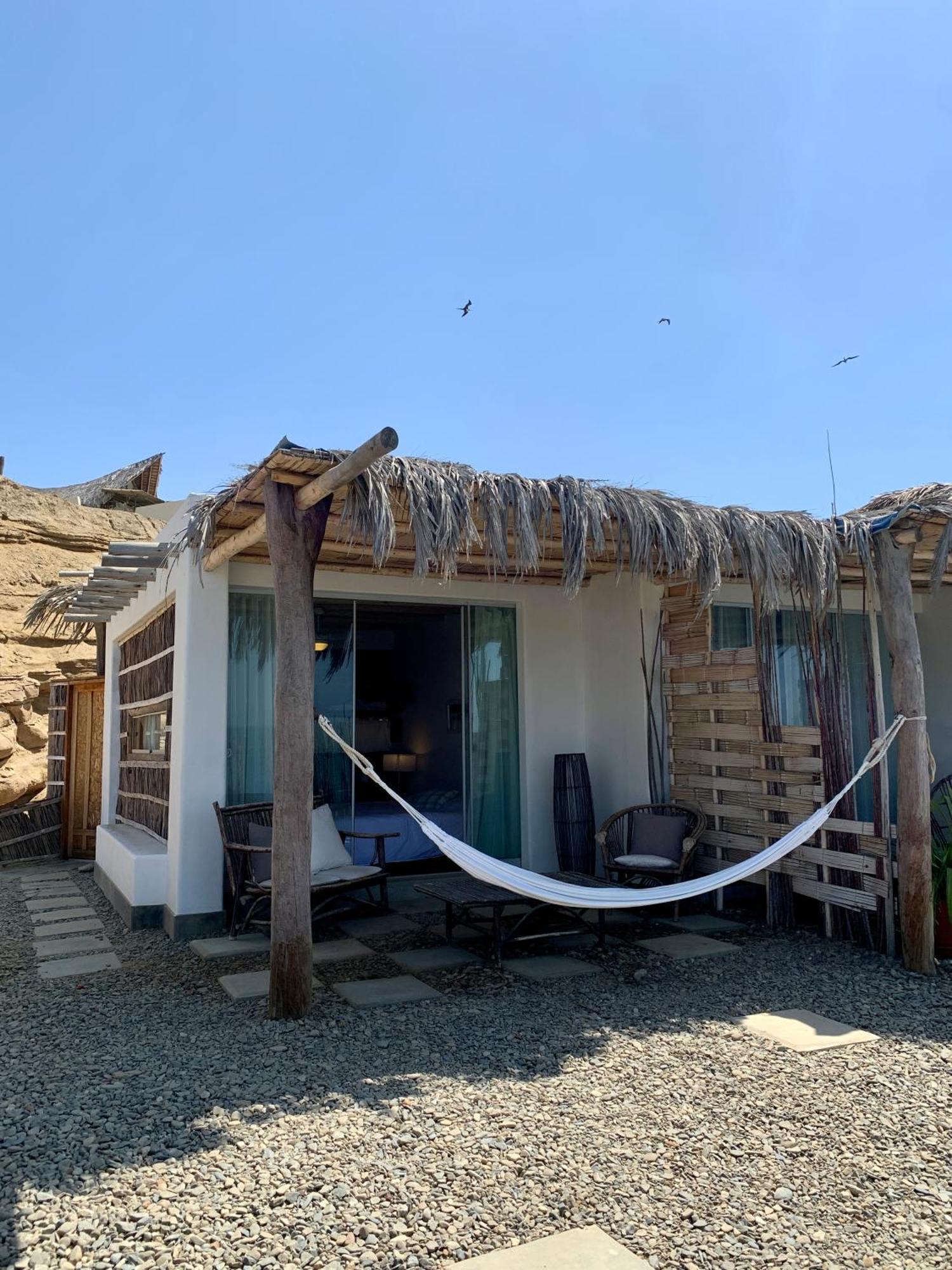 Hotel Pirámide Títi Los Órganos Esterno foto